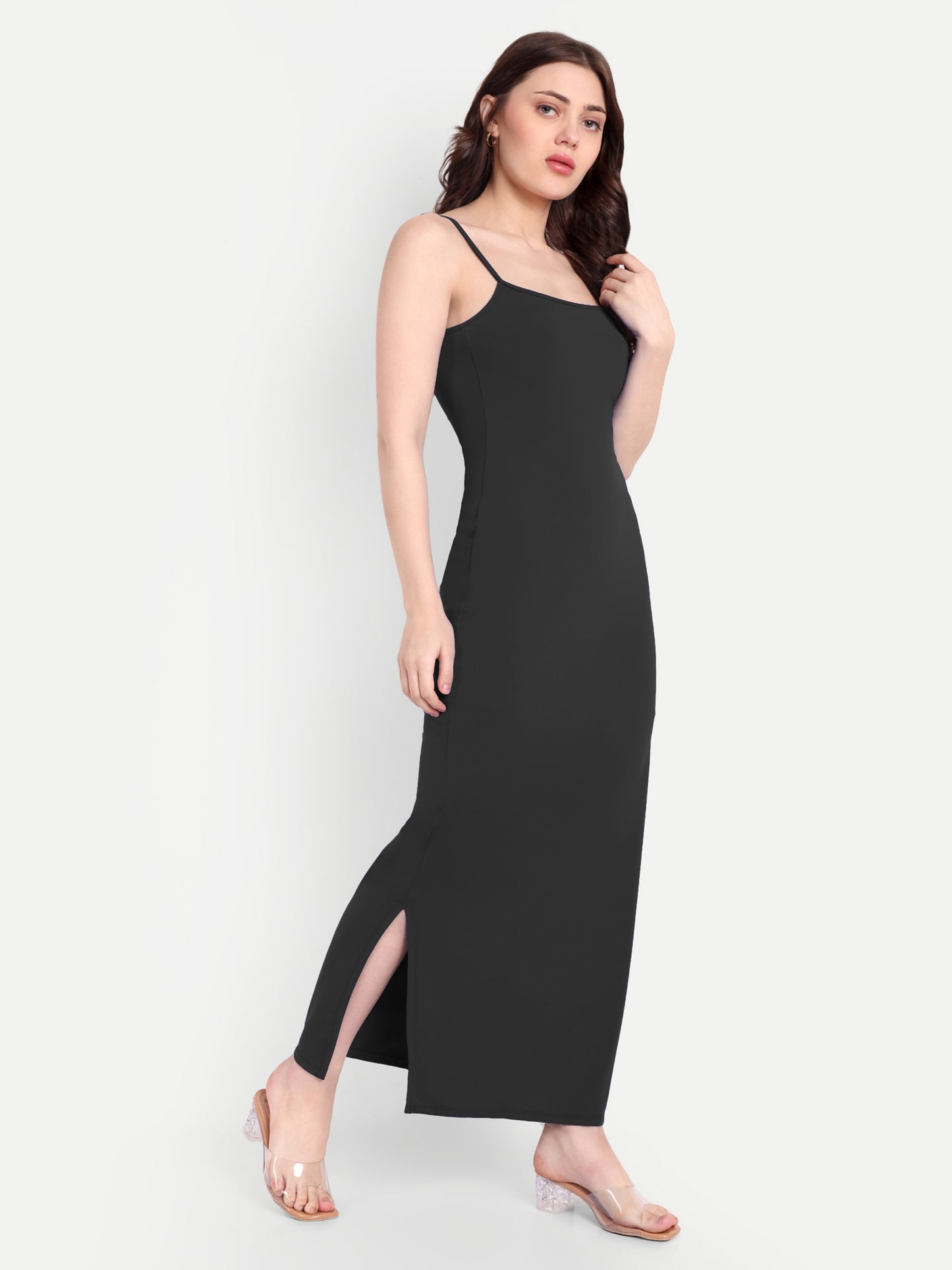 SOPHIA LOUNGE DRESS IN BLACK