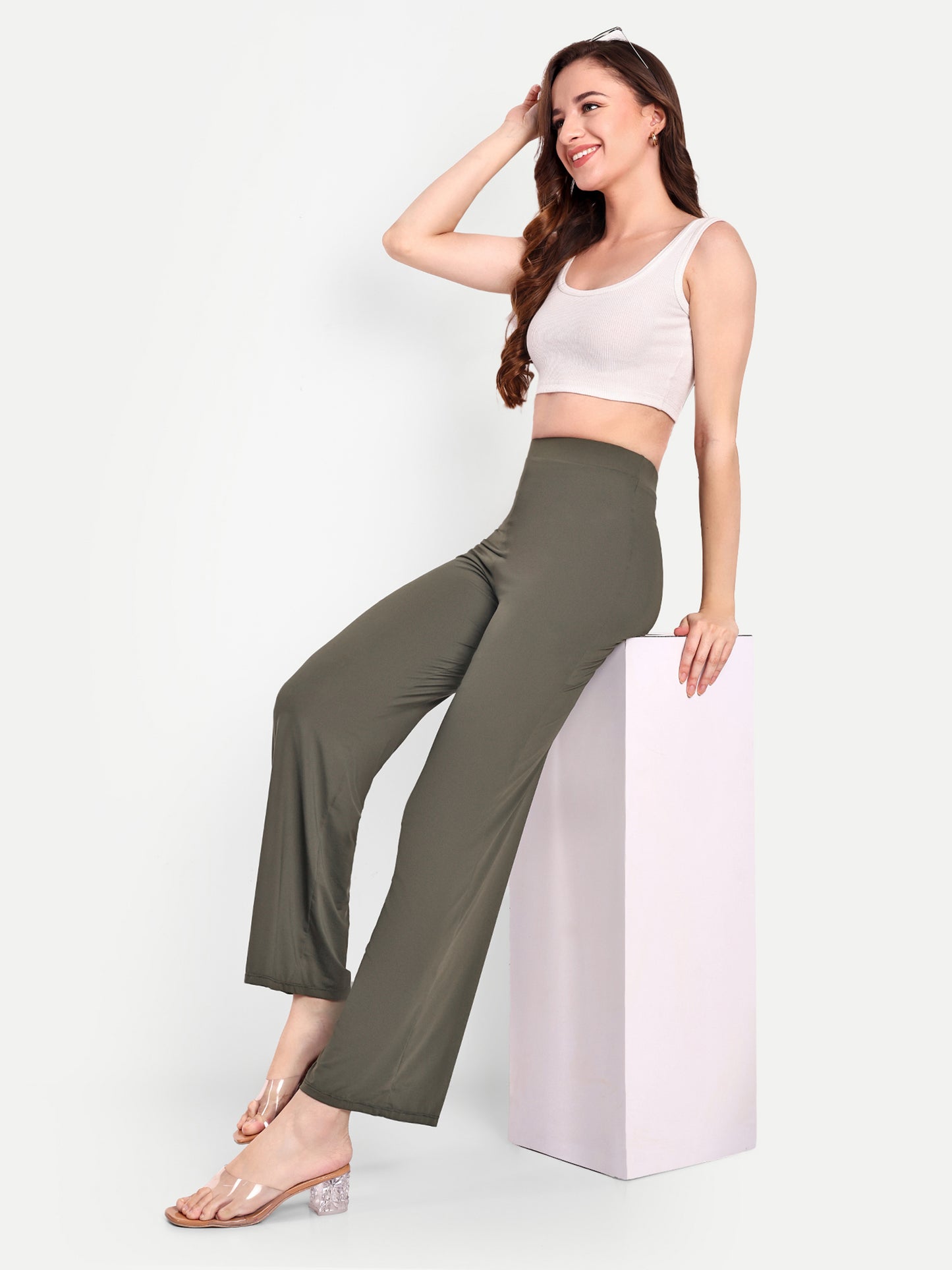 JULIA FLARED PANTS IN OLIVE GREEN