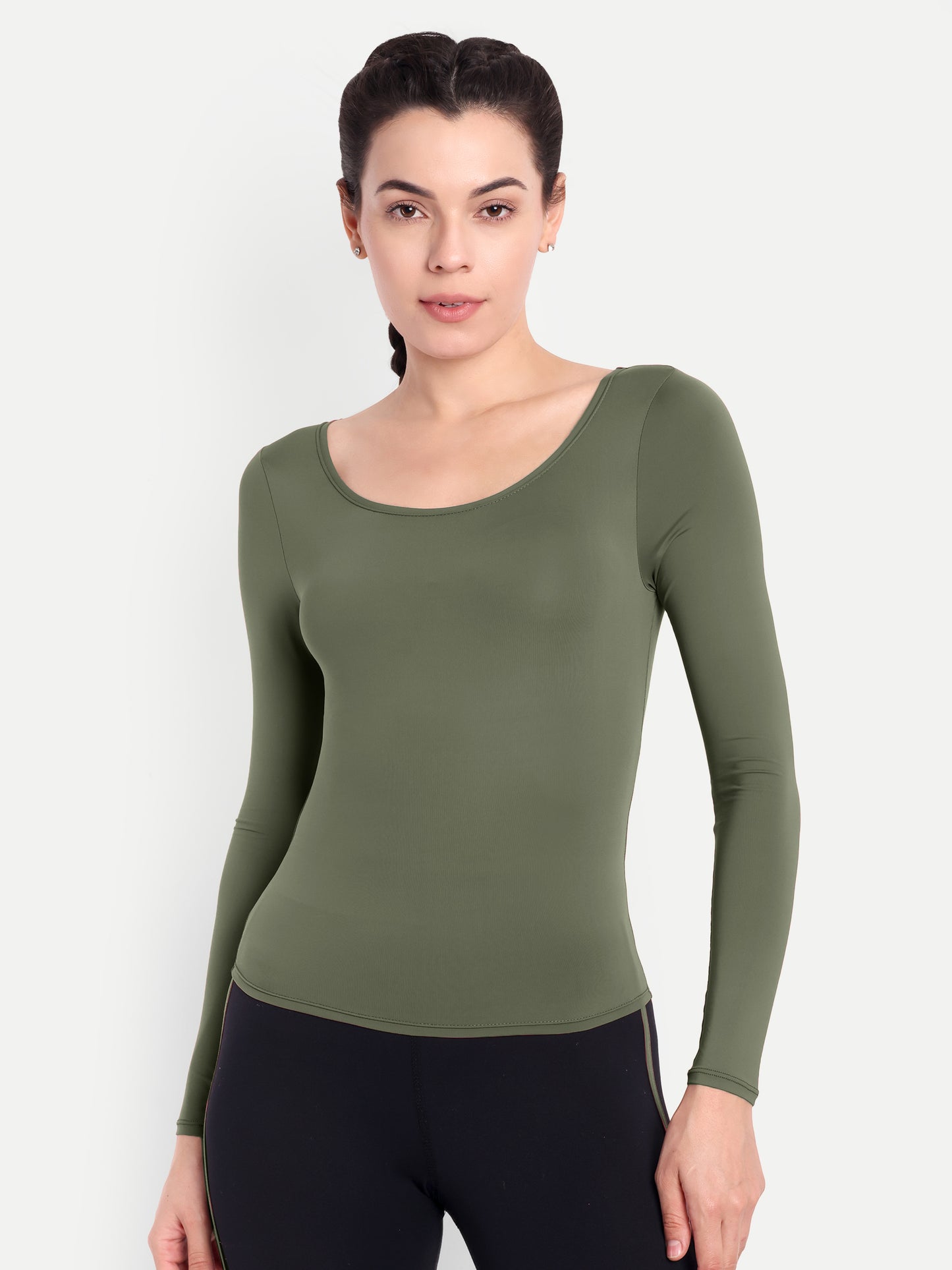 ZOE TOP IN OLIVE GREEN