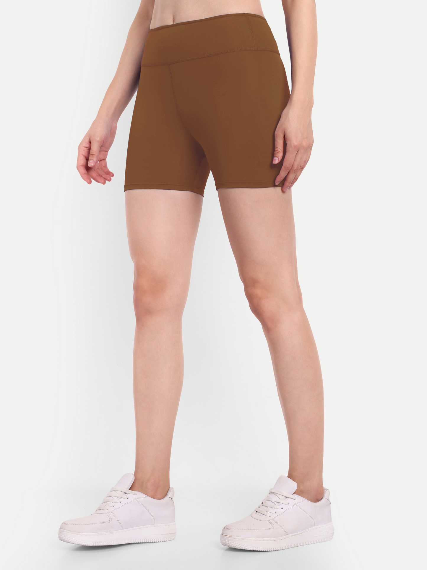 ALICIA SHORTS IN CHOCOLATE BROWN