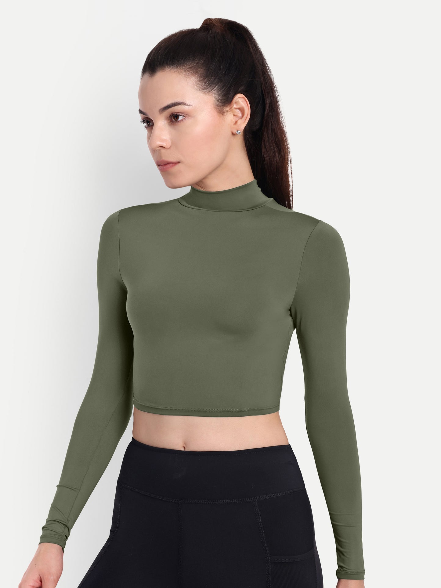 ELLE CROP TOP IN OLIVE GREEN