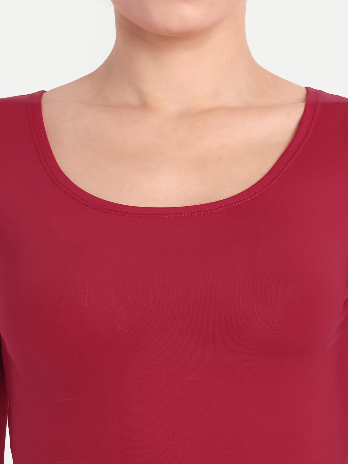 BLAKE CROP TOP IN SCARLET RED