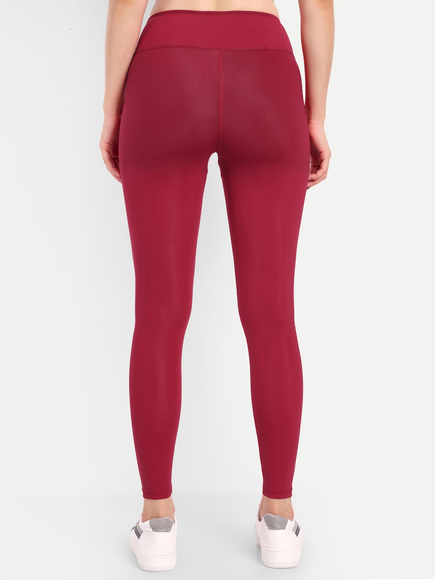 ALICIA LEGGINGS IN SCARLET RED