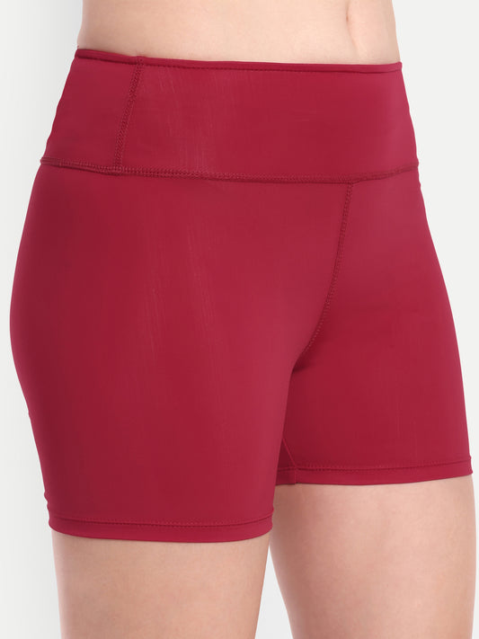 ALICIA SHORTS IN SCARLET RED