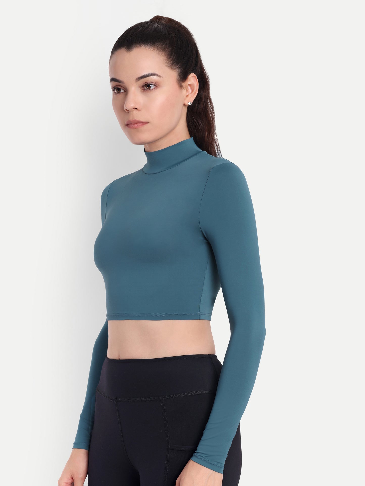 ELLE CROP TOP IN TEAL BLUE